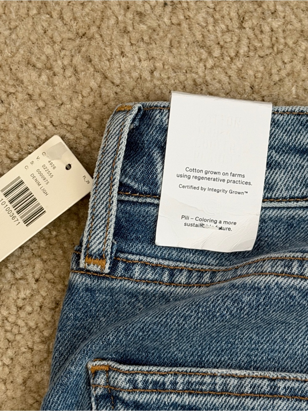 Agolde Harper Jean Petite size 29 Women NWT - Picture 3 of 5